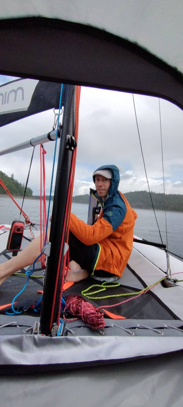 Marek na trampolíně s motorem ePropulsion